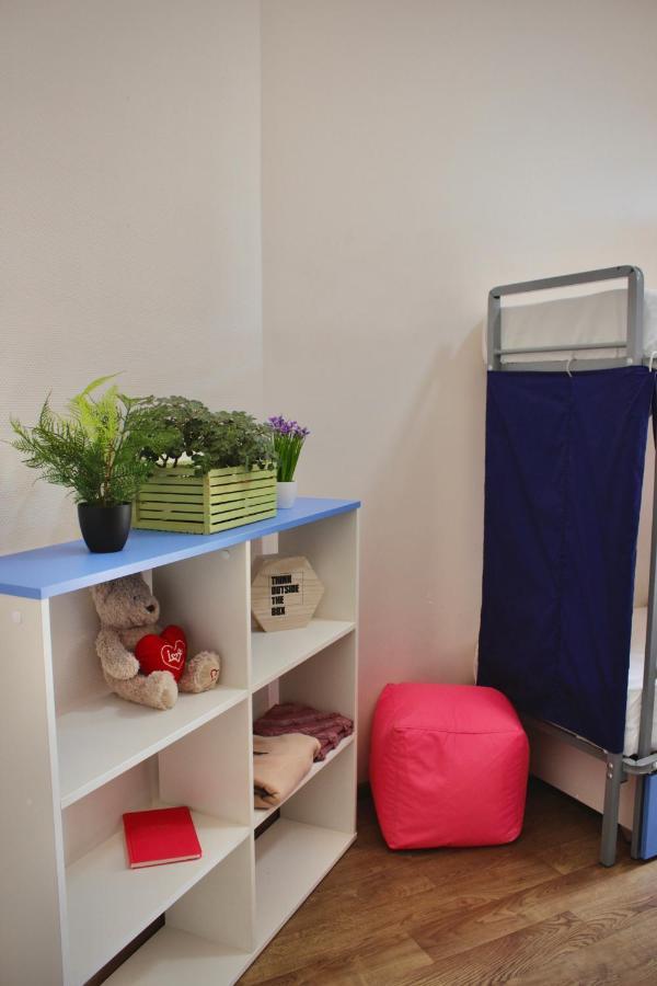 Hostel On Universytet Kiev Esterno foto